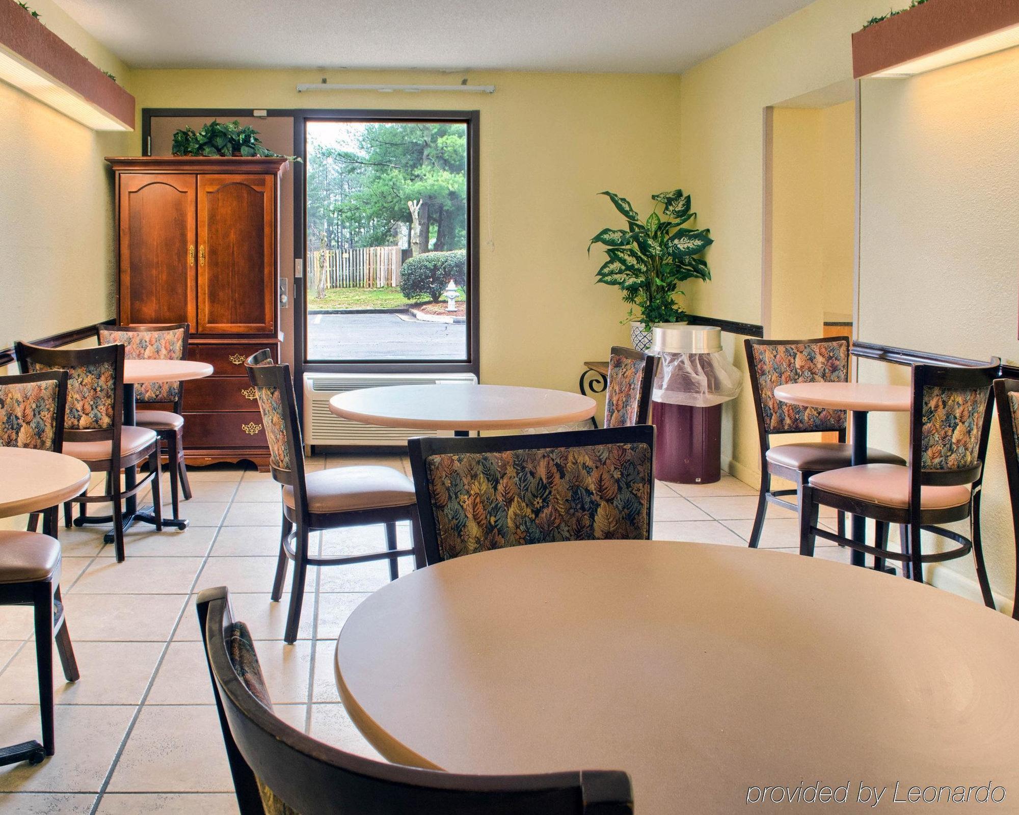 Econo Lodge Richmond Exterior foto